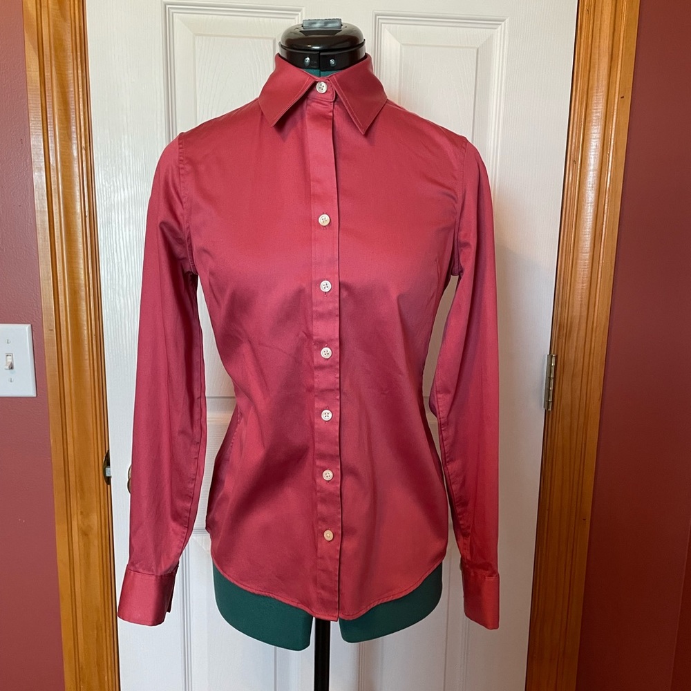 Coral Banana Republic sateen button down size 2